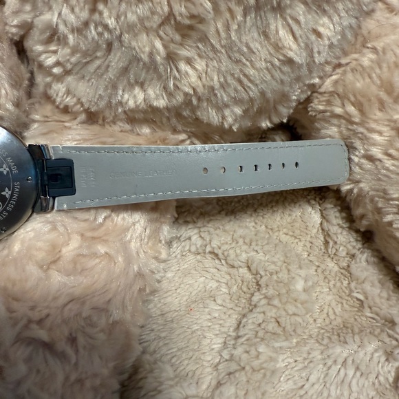 Louis Vuitton Tambour Watch - Picture 6 of 10